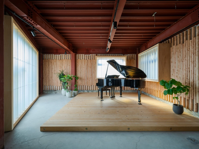 House in Katsushika / Yo Irie Architects - Interior Photography, Renovation, Chair