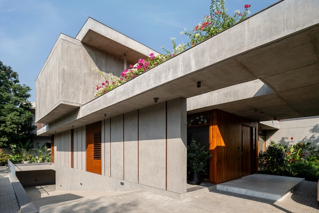 Casa dos Volumes / Modo Designs - Casas