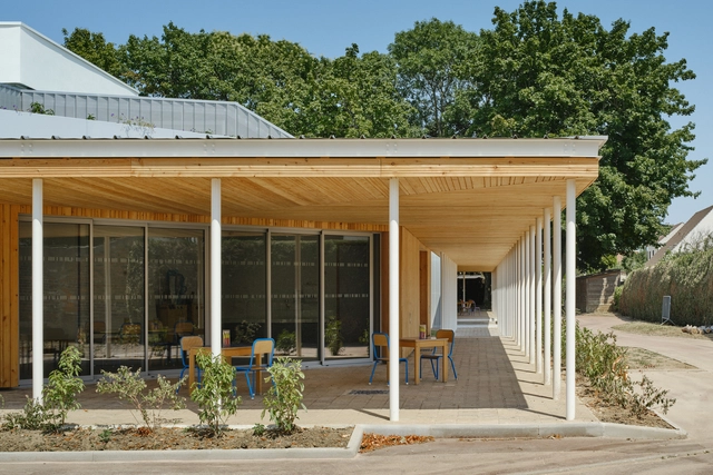 Renovación jardín infantil Jacques Gilbert-Collet / croixmariebourdon architectes associés - Guardería