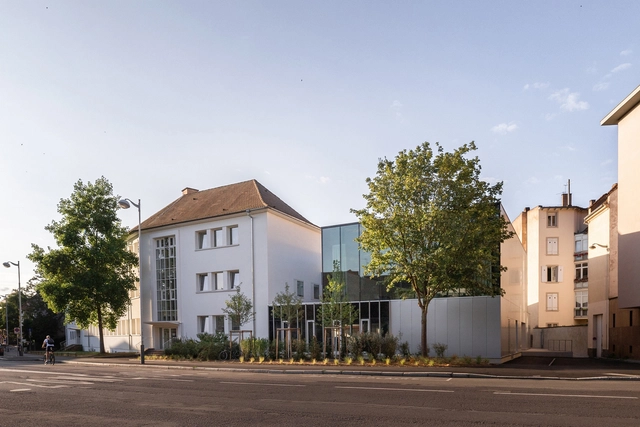 Finkwiller 学校建筑群 / rhb architectes - 中小学校