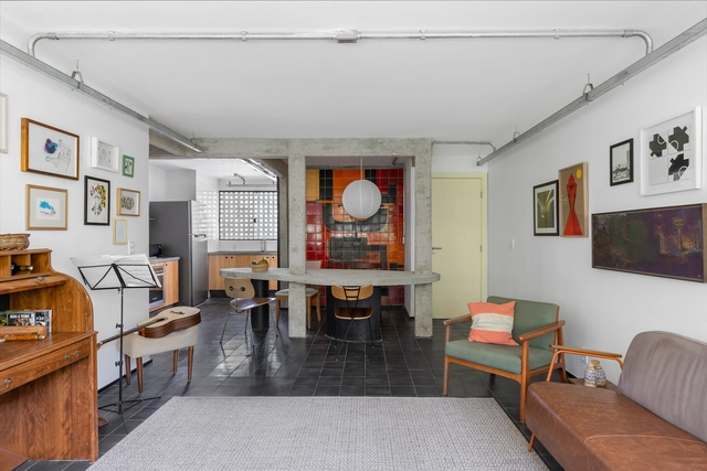 Apartamento Nietzsche / Tribeira - Fotografia de Interiores, Renovação, Mesa, Cadeira, Iluminação