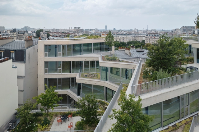 Nation Office Building Intervention / TANK Architectes - Office Buildings