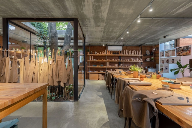 Artist Studios and Creative Workspaces: 8 Latin American Projects that Blend Work, Living, and Exhibition Spaces - Featured Image