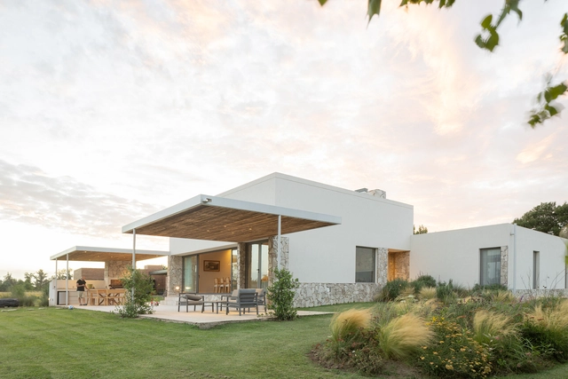Casa Everlinks / Ottone-Victorica Arquitectos - Fotografia de Exterior, Casas, Jardim
