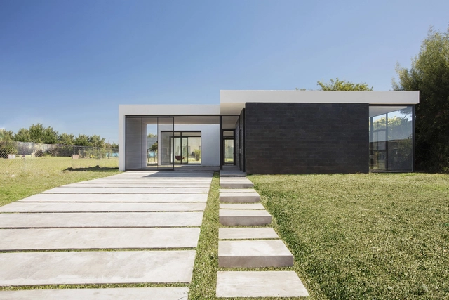 Casa Olivia / Cristian Hernán Estévez - Fotografía exterior, Casas
