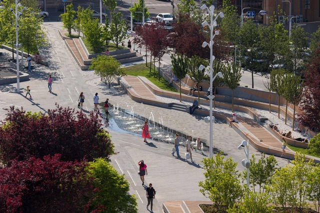 Reconstruction Uspenska Square in Dnipro / Architectural Team of Dmytro Volyk and Ksenia Donetska - Exterior Photography, Square