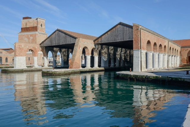 Bienal de Arquitectura de Venecia 2025: más de 750 participantes investigan cómo la arquitectura se adapta al futuro - Imagen Principal