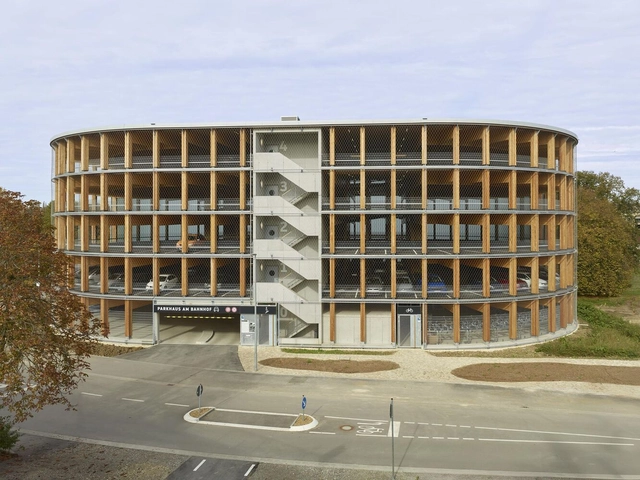 Wooden Parking Garage Wendlingen / herrmann+bosch architekten - Exterior Photography,           Parking