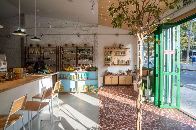 Cafetería Quintal Mogi / Luiza Nadalutti - Café