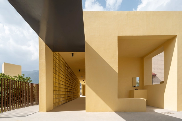 Yangbei Village CCP Elderly Day-Care Center / Studio 10 - Community Center