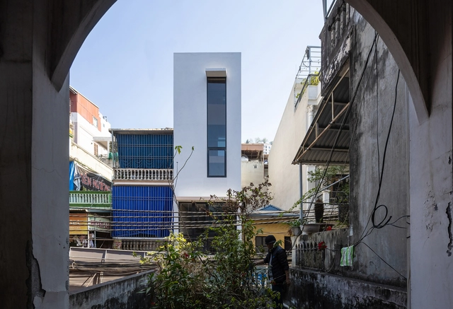 QUAN NHÂN House / TOOB Studio - Houses