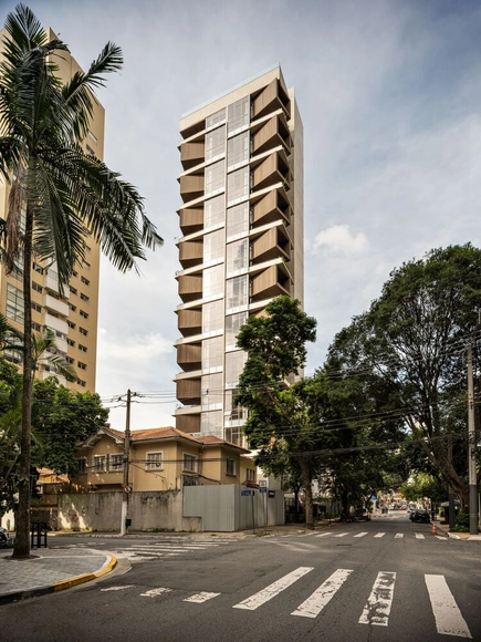 Edifício Tumiaru / FGMF - Fotografia de Exterior, Apartamentos, Balcão