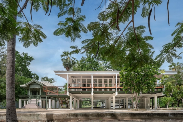 Baan Rom Taan House / IF (Integrated Field) - Houses