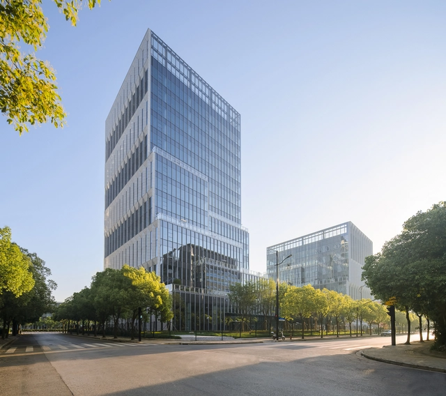 张江人工智能产业创新与服务平台 / 致正建筑工作室 - 建筑图, 办公设施