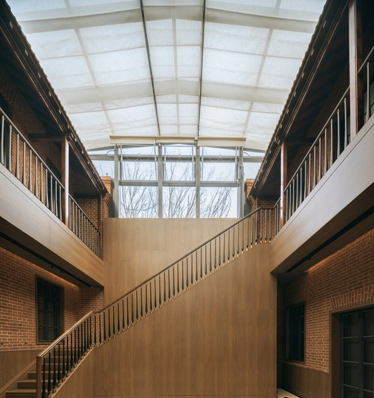 大连东关街历史史馆保护改造 / 申江海建筑事务所 - 室内图, 室内设计, 楼梯, 扶手