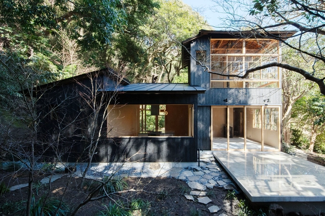 Atelier in Kamakura / YUJI OKITSU - Exterior Photography, Renovation, Door