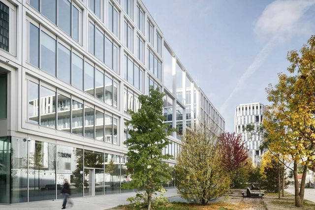 Wacker House Office Building / C.F. Møller - Commercial Architecture