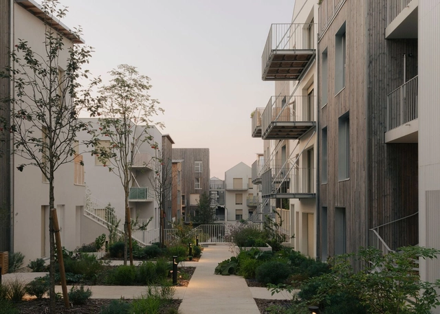 Newood complejo residencial / La Architectures + AQMA - Fotografía exterior, Apartamentos, Balcón