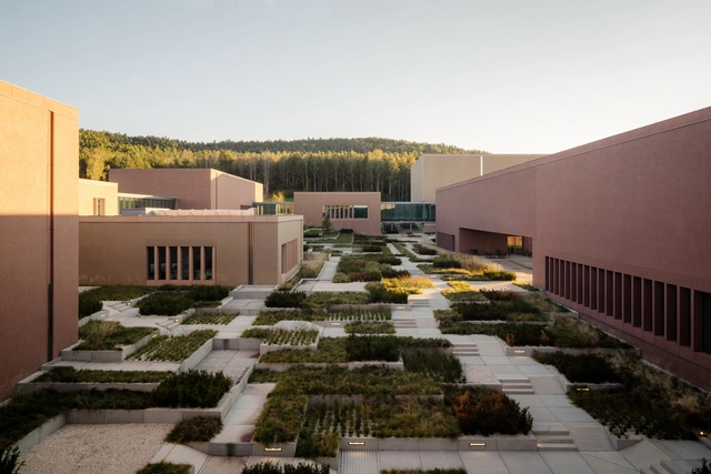 GUM Metrology Campus / BDM'A - Exterior Photography, Institutional Buildings, Courtyard