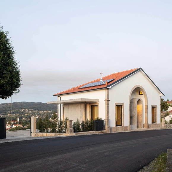 Casa Arco / Tiago Castro Sousa Lda - Fotografia de Exterior, Casas