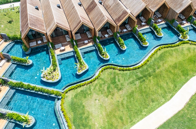Revamping Pool Design and Safety with Porcelain Solutions - Featured Image