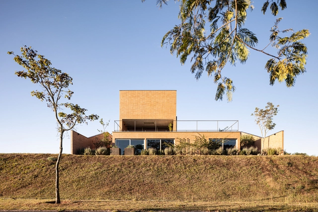 Grecov House / ARQBR Arquitetura e Urbanismo - Houses