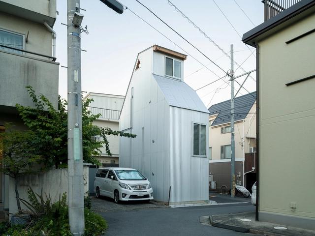 Small House on a Corner Lot / KOMINORU Design - Exterior Photography, Houses