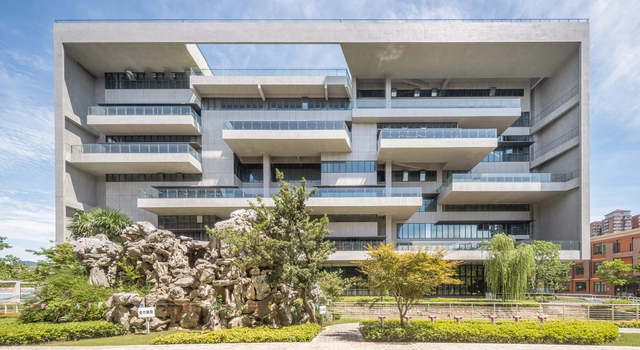 上海大学延长校区建设改造项目 / ECADI 和·建筑设计工作室 - 建筑图, 更新项目, 阳台
