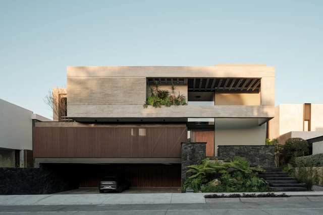 Casa Zenzy / Di Frenna Arquitectos - Casas