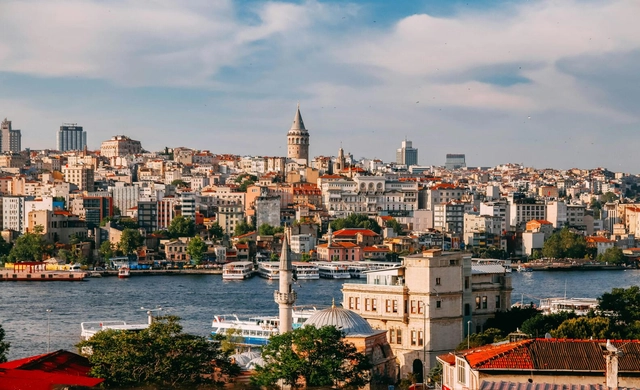 Earthquake in Istanbul Raises Questions About the City's Seismic Preparedness - Featured Image