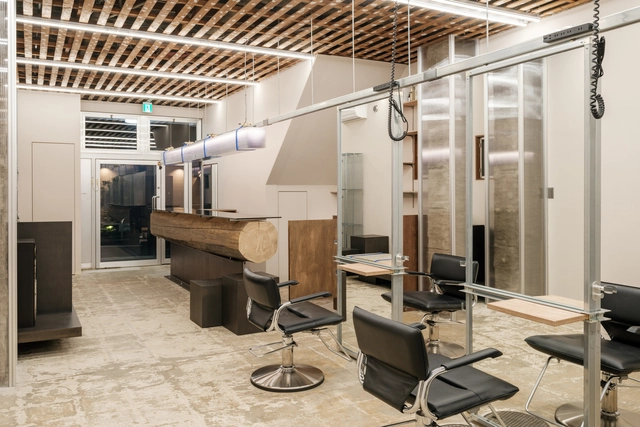 Alternative Hair Salon / PERMANENT Co., Ltd. - Interior Photography, Wellness Interiors, Lighting, Chair