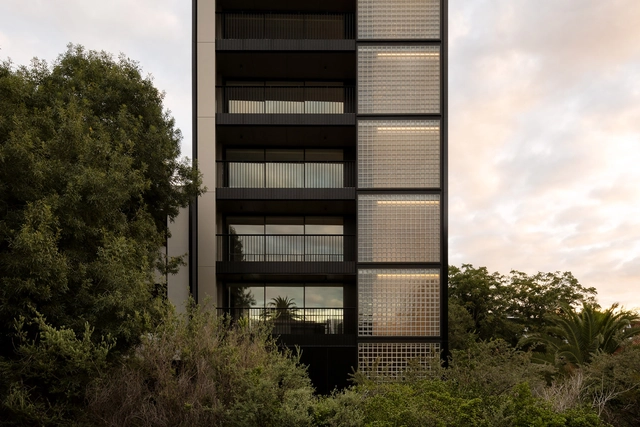 Edifício Residencial Newburgh Light House / Splinter Society - Fotografia de Exterior, Apartamentos
