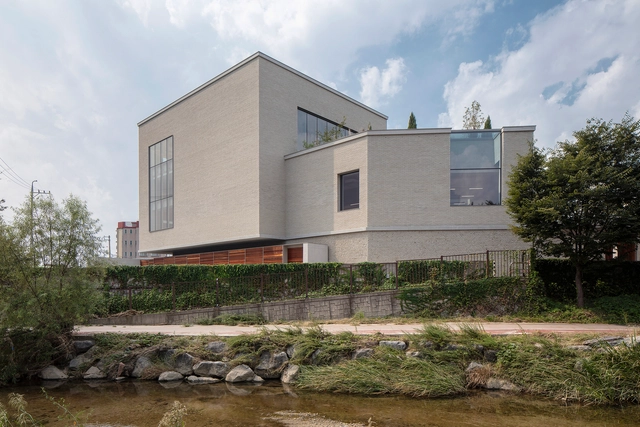 STAY MORE Flagship Store / STAY Architects - Exterior Photography, Showroom