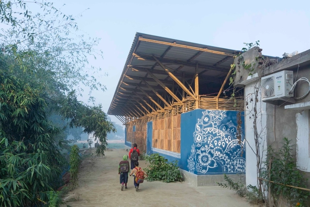 Escuela Primaria Bahuarwa / Arch Aid - Fotografía exterior, Escuelas