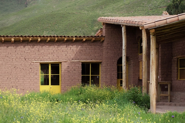Hogar Florencia / Taller MACAA (Misión de Arquitectura, Construcción y Arte en los Andes) - Fotografía exterior, Casas