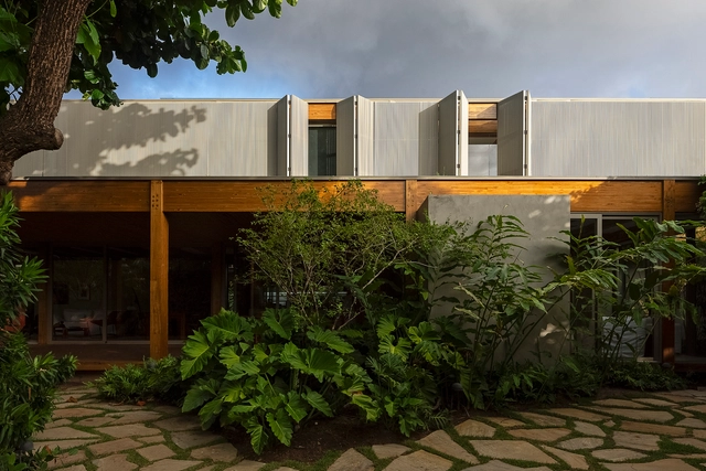 Casa das Amendoeiras / Play Arquitetura e Design - Casas