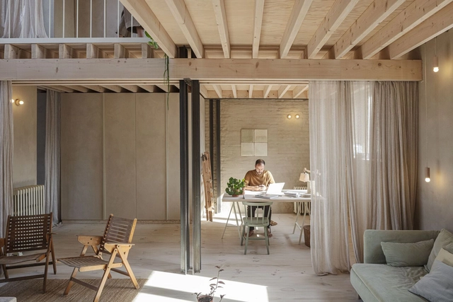 Karper Building Renovation / hé! architectuur - Interior Photography, Cowork Interiors, Chair, Lighting
