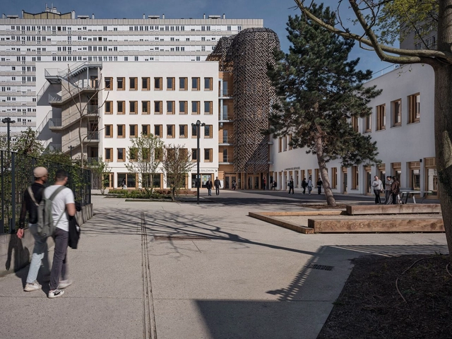 James Baldwin Media Library and Refugee House / associer - Exterior Photography, Refurbishment
