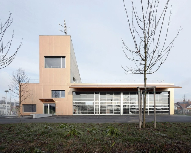 Fire and Rescue Center Trzin / Arhitekti Počivašek Petranovič - Exterior Photography, Fire Station