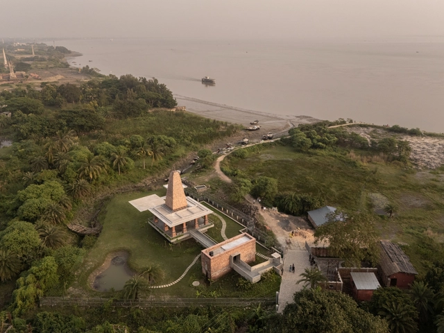 Ganga Leheri Temple / Abin Design Studio - Temple