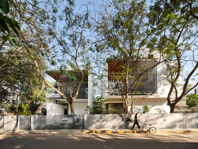 The Split House / Collage Architecture Studio - Exterior Photography, Houses, Balcony