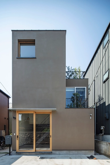 House for Two / Tenhachi Architect & Interior Design  - Exterior Photography, Houses, Balcony