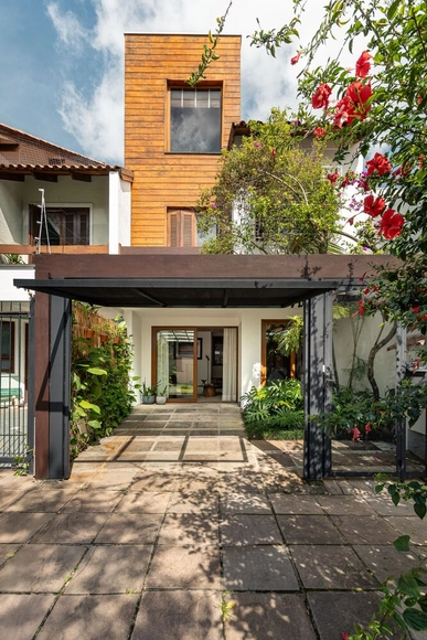 Casa da Beta / Atelier Aberto Arquitetura - Fotografía exterior, Casas, Jardín, Puerta, Balcón