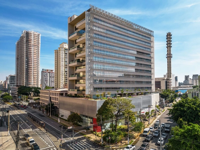 Nova Sede Administrativa e Laboratórios Centrais do Grupo Fleury / Dal Pian Arquitetos - Fotografia de Exterior, Edifícios De Escritórios, Fachada, Urbano