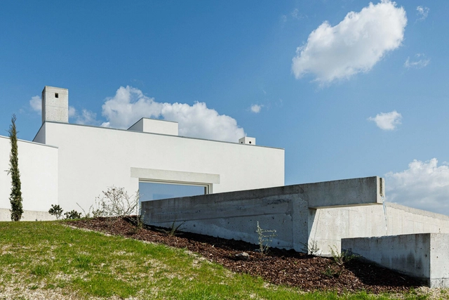 Casa Pedrantil / Helder da Rocha Arquitectos - Casas