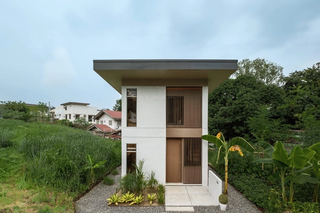Sienna Net-Zero Home / billionBricks - Exterior Photography, Sustainability, Garden, Balcony