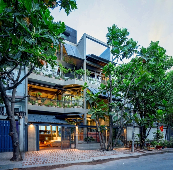 Dom-Ino Hub / Atelier tho.A - Fotografía exterior, Interiores De Cafeterías, Patio interior, Balcón