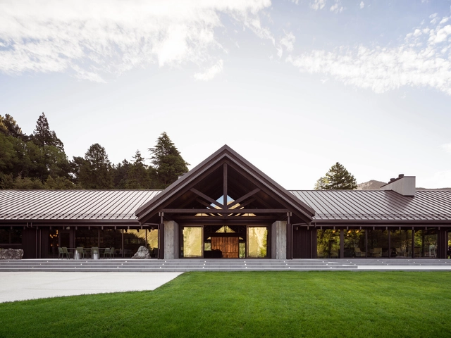 Sugarloaf at Flockhill / Hierarchy Group - Exterior Photography, Restaurants & Bars