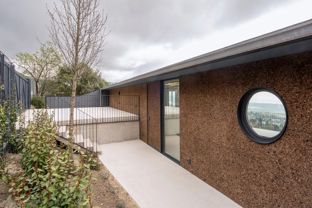 The Grasshome / EME157 Estudio de Arquitectura - Fotografía exterior, Casas