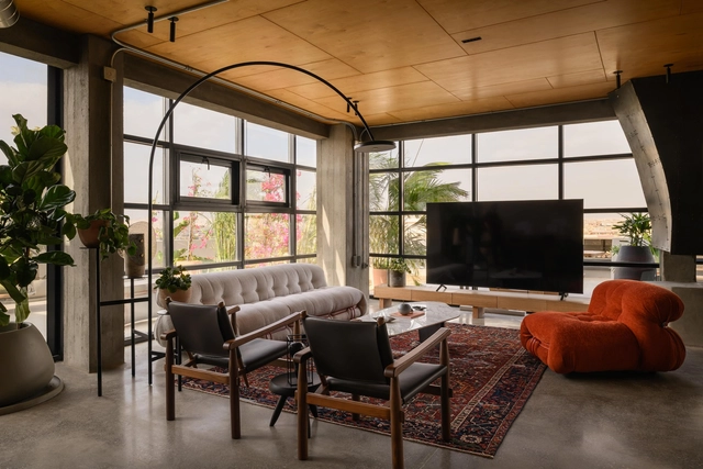 The V Penthouse / Badie Architects - Interior Photography, Apartment Interiors, Lighting, Chair